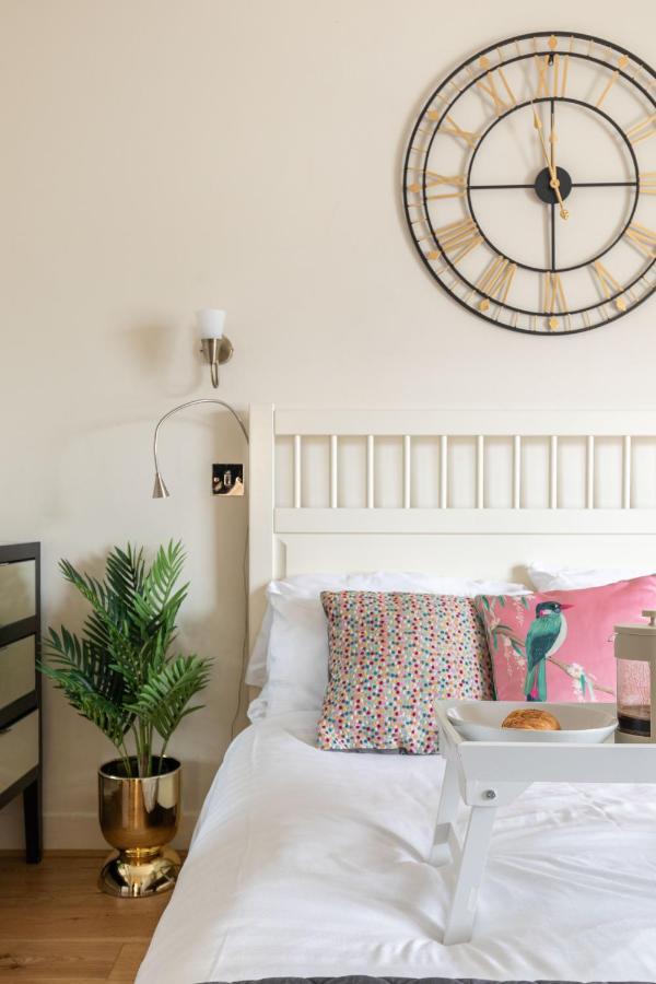 Spacious 1 Bed Oxford Street Apartment - Sleeps 4 Londres Exterior foto